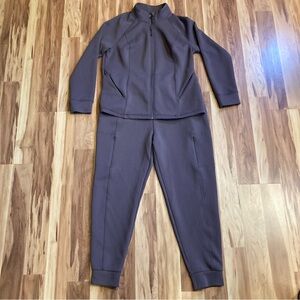 32 degrees Heat sweat exercise leisure suit. Brown two piece. Women’s large.